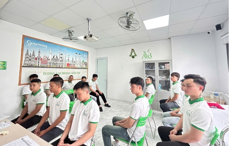 Tại sao người dân xã Xuân Giang-Thanh Hóa chọn đi xuất khẩu lao động Đài Loan ?