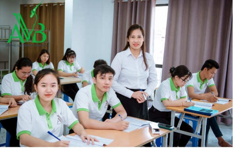 Có hình xăm có đi Xuất khẩu lao động Đài Loan được không? Điều kiện đi XKLD Đài Loan 2025