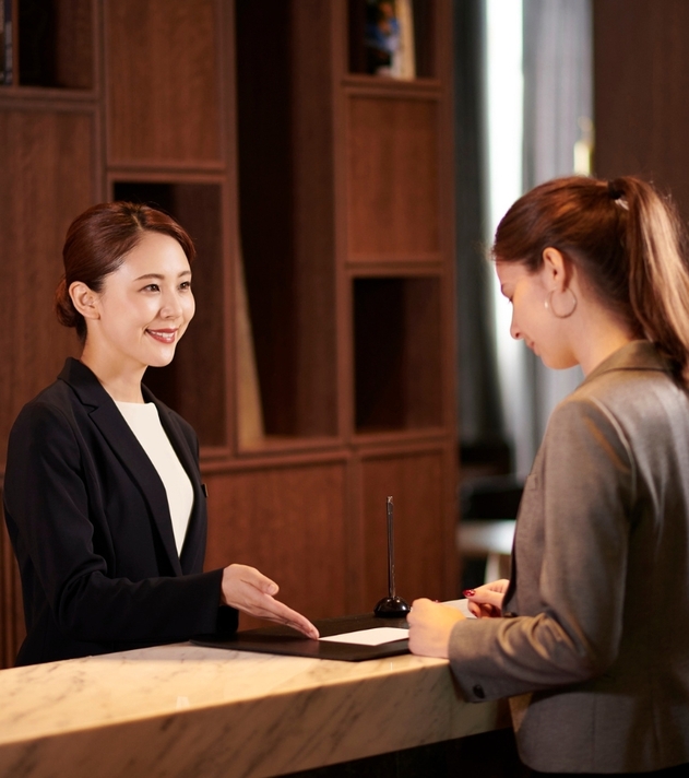 Nhà hàng - khách sạn