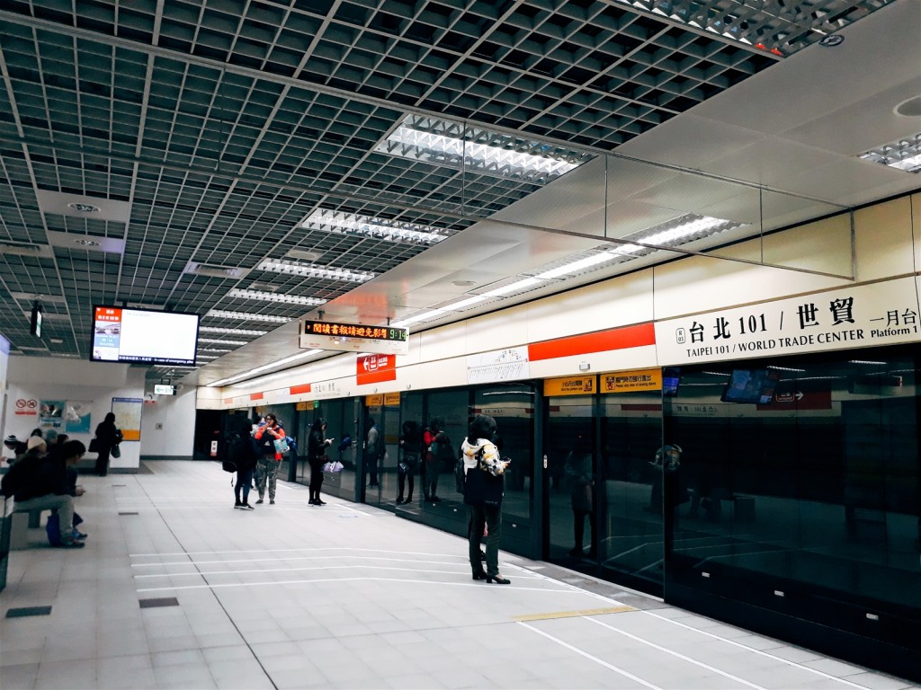 Những điều cần biết khi đi tàu điện ngầm tại Đài Loan