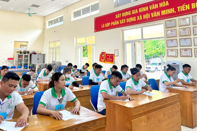 thi tuyển đơn hàng đi xklđ đài loan