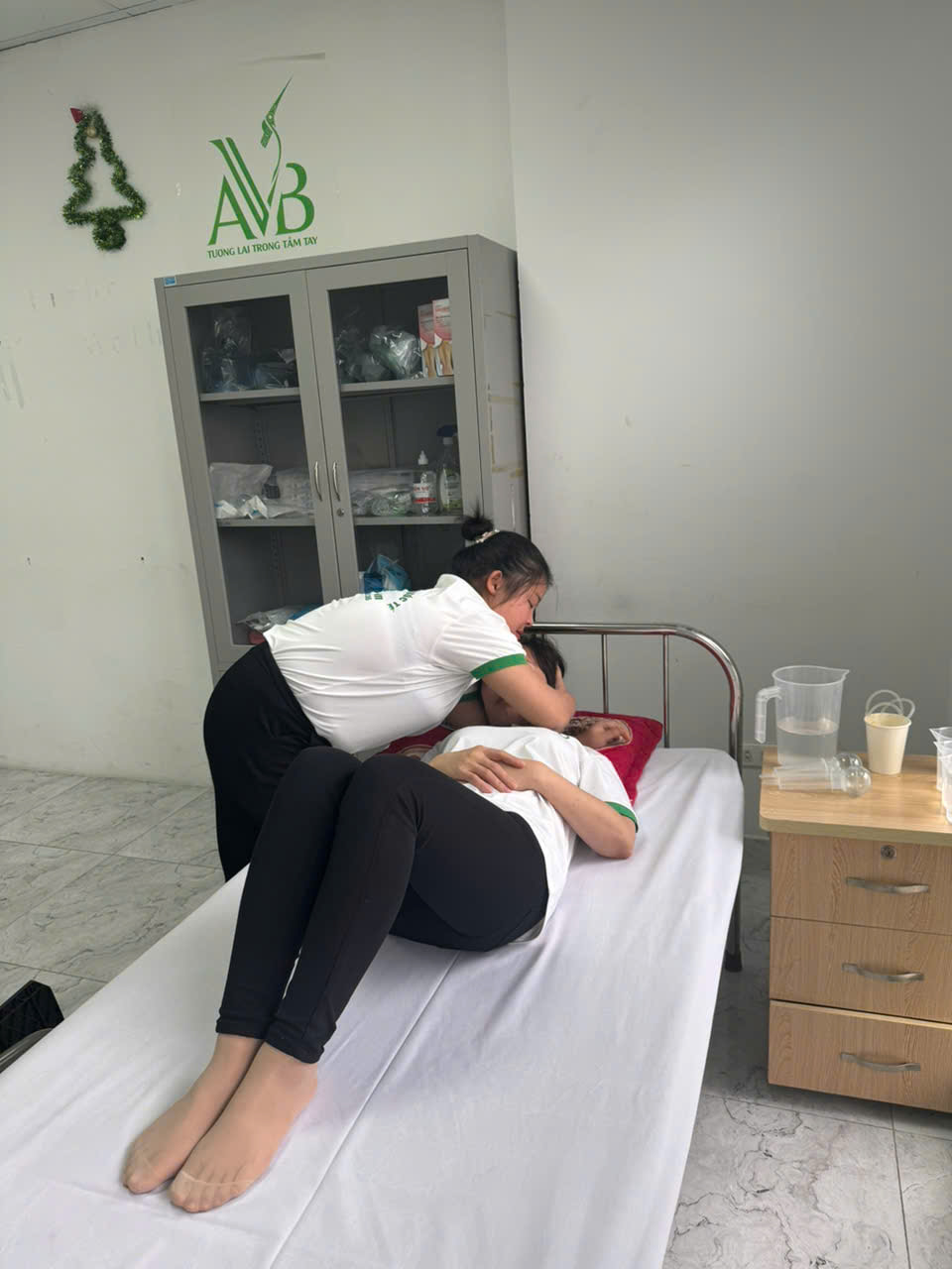 Thi tuyển đơn hàng hộ lý